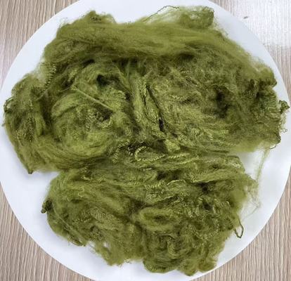 Хорошая цена. Recycled Polyester Staple Fiber with 255-265°C Melting Point in Bright Army Green and High Wrinkle Resistance онлайн