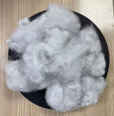 Хорошая цена. Рециклированные полиэстерные staple fibres 15D 64mm Raw White онлайн