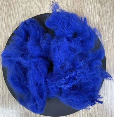 Хорошая цена. Переработанные полиэстерные нитейные волокна 4.5D 51 мм Gemstone Blue онлайн