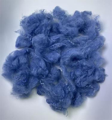 Хорошая цена. 2.5D 51mm Blue Recycled Polyester Staple Fiber Lightweight and UV Protected онлайн