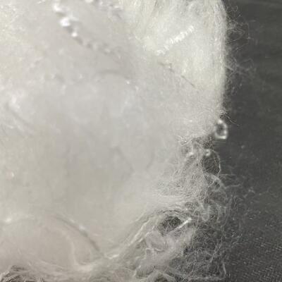 Хорошая цена. Биоразлагаемое PLA волокно 51 мм полуматовое полое силиконизированное для одноразовых изделий онлайн